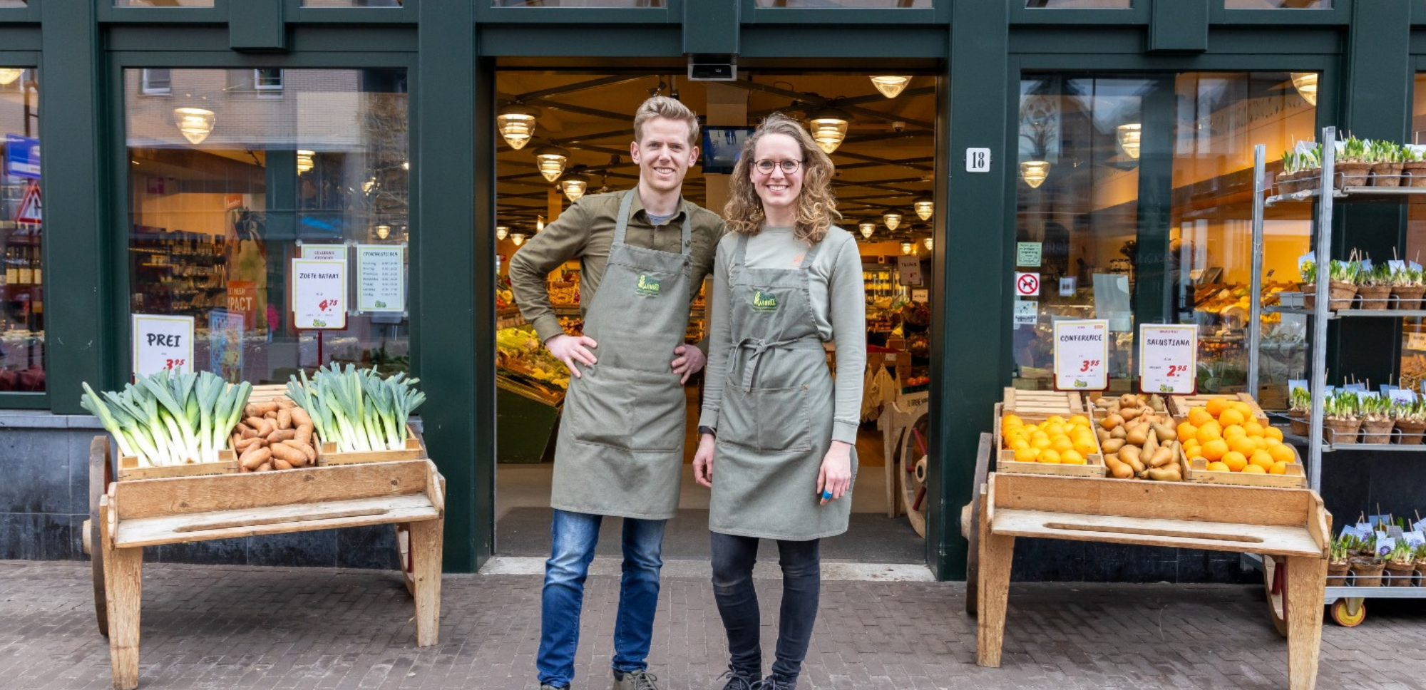 Jonge winkeliersbijeenkomst bio winkel